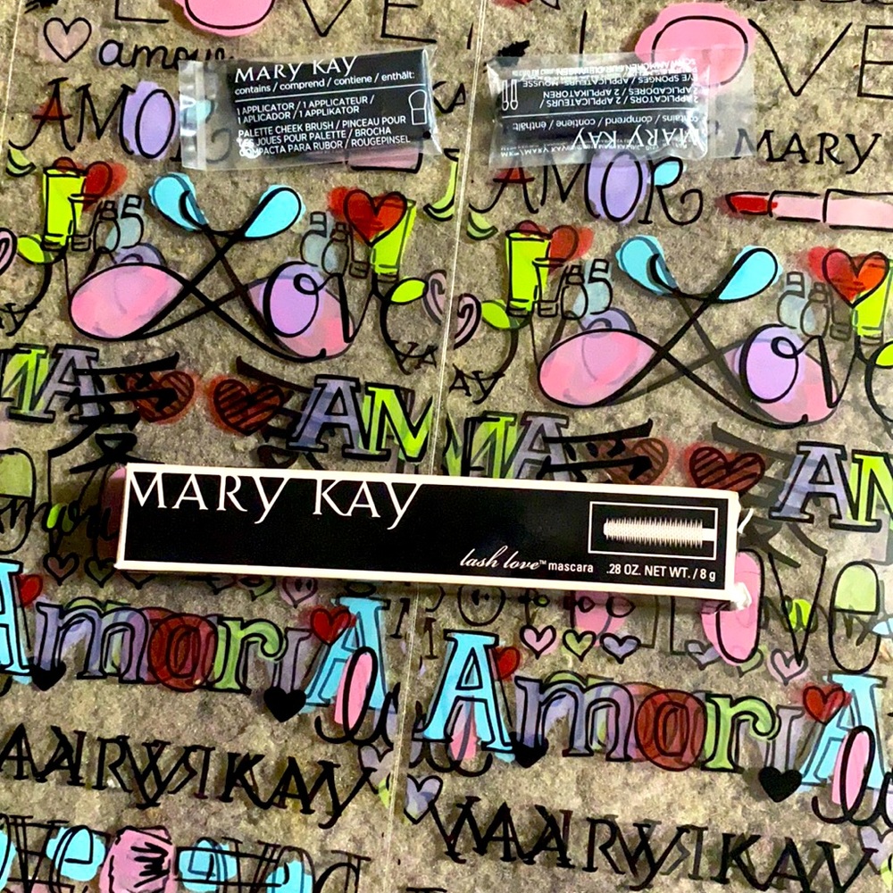 MK Lash Love Mascara I 🖤 Black